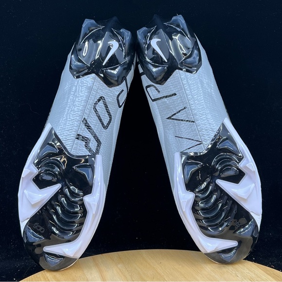 NEW Nike Vapor Edge Elite 360 Flyknit Football Cleats White DQ3558-100 Size 15 - Picture 8 of 10